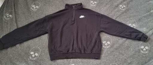Buy & Sell Clayton West Kirklees - Photos for Black Nike Cropped Sweatshirt - Size Large