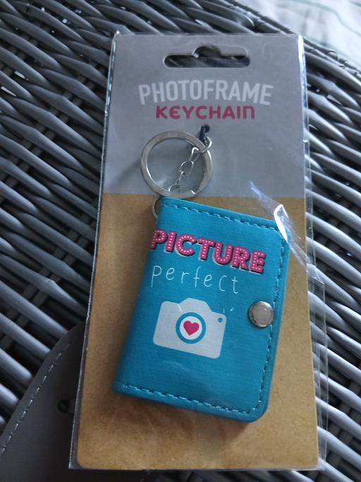 Buy & Sell Radcliffe Bury - Photos for Picture Holder Keyring New