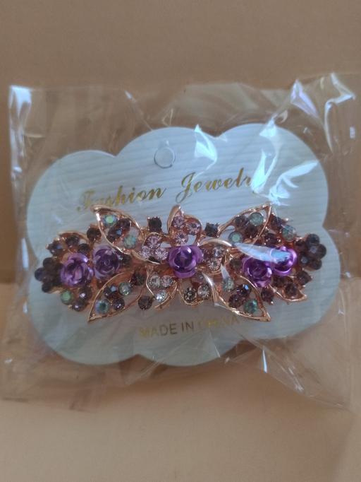 Buy & Sell Grafton Street Industrial Estate West Northamptonshire - Photos for New beautiful hair clips