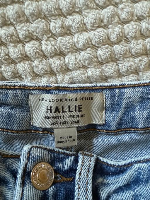 Buy & Sell St Helier South West London - Photos for New look hallie skinny ripped jeans