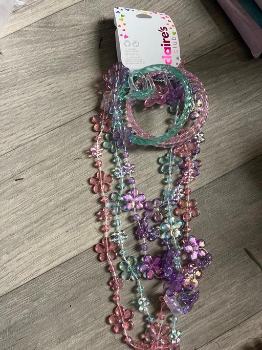 Buy & Sell Wednesfield Wolverhampton - Photos for New jewelry set £2 a few
