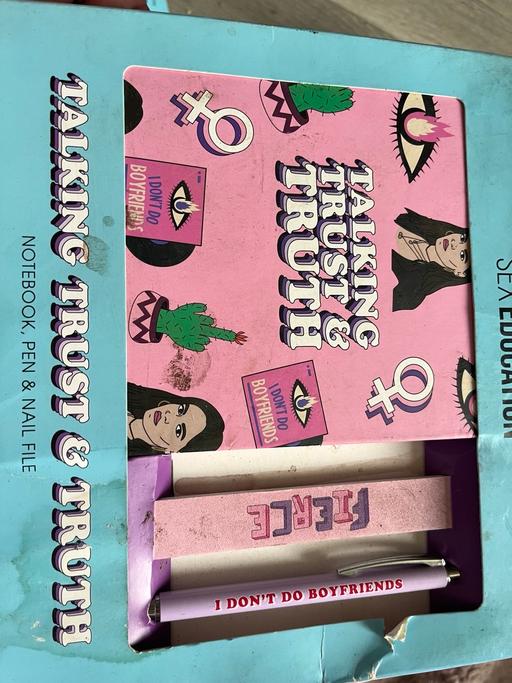 Buy & Sell Wednesfield Wolverhampton - Photos for Notebook set new £2