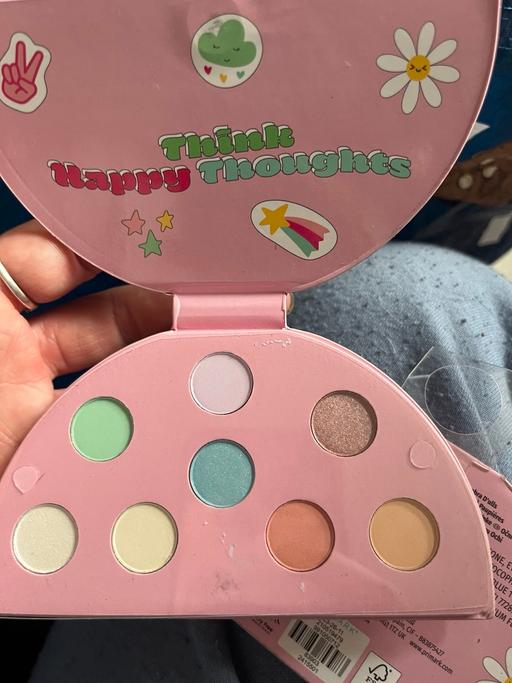 Buy & Sell Wednesfield Wolverhampton - Photos for Eyeshadow palette £2 each two available