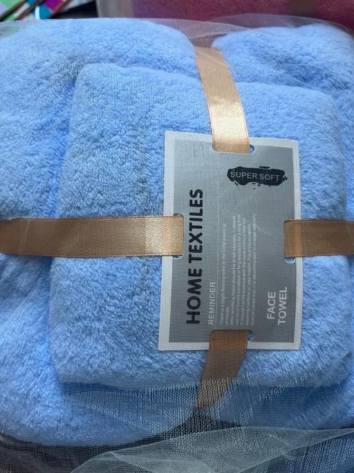 Buy & Sell Wednesfield Wolverhampton - Photos for New face towels and towel £2 each