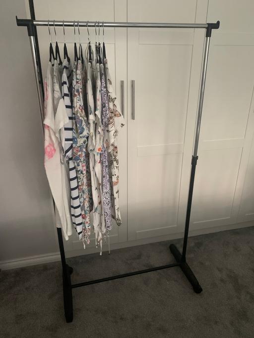 Buy & Sell Woodcross Wolverhampton - Photos for Adjustable garment rack 