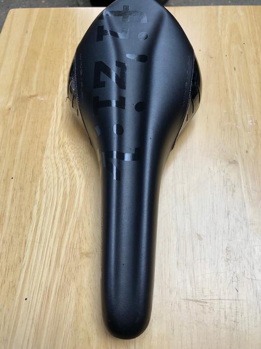 Buy & Sell Willesden Green North West London - Photos for Fizik Arione VS Saddle, 130mm