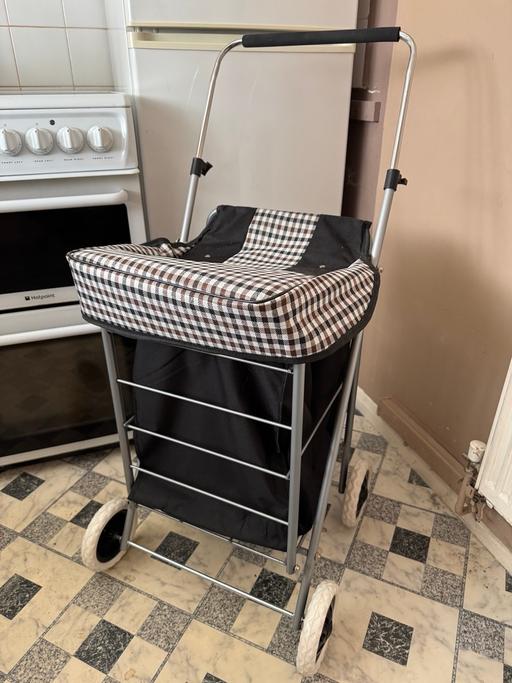 Buy & Sell Oldbury Sandwell - Photos for Shopping trolley 4 wheels brand new