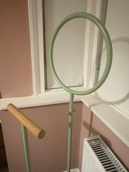 Buy & Sell Widmore South East London - Photos for Free Standing Valet Stand