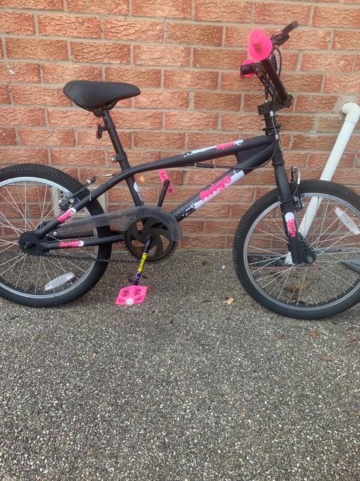Buy & Sell Tingley Common Leeds - Photos for Amigo spin junior bike