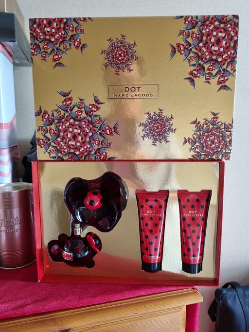 Buy & Sell Grangemouth Falkirk - Photos for perfume