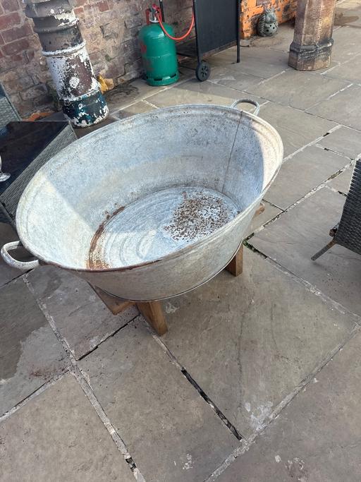 Buy & Sell Burnage Manchester - Photos for Large Tin Tub