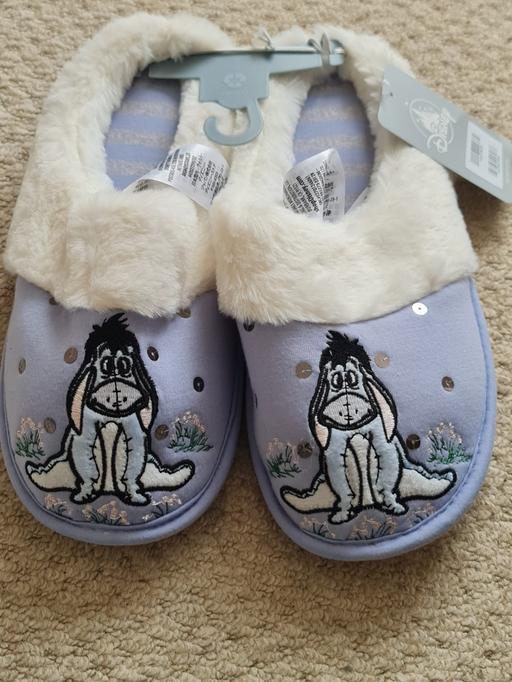 Buy & Sell Gatley Stockport - Photos for Disney Store slippers
