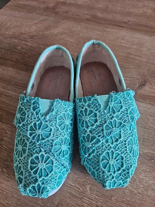 Buy & Sell Oldbury Sandwell - Photos for Toms shoes