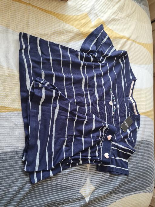 Buy & Sell Weoley Castle Birmingham - Photos for Girls shorts and t-shirt set 10-11yrs