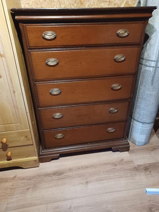 Buy & Sell Plaistow East London - Photos for chest of drawers