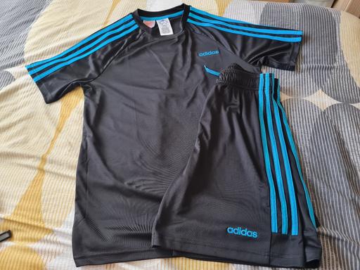 Buy & Sell Weoley Castle Birmingham - Photos for Adidas shorts & tshirt set 13-14yrs