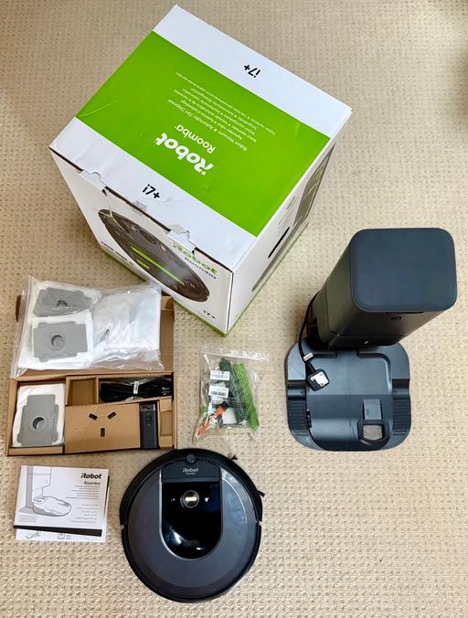 Buy & Sell Bermondsey South East London - Photos for iRobot Roomba i7+