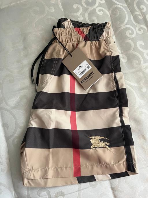 Buy & Sell Stechford Birmingham - Photos for Men’s Burberry shorts