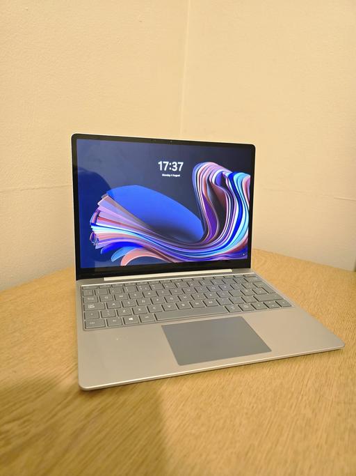 Buy & Sell Horsey Somerset - Photos for Microsoft Surface Laptop Go