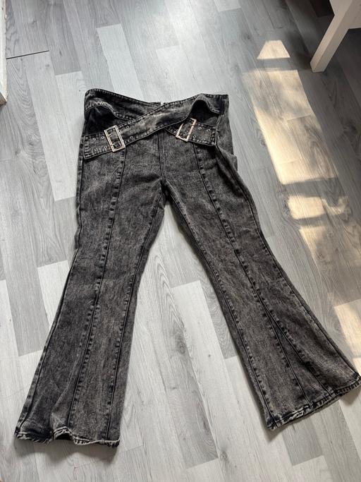 Buy & Sell Newington South East London - Photos for PLT Black Acid Wash Denim Belted Flare Jeans