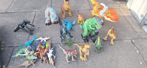 Buy & Sell Erdington Birmingham - Photos for Dinosaurs (Jurrasic World)