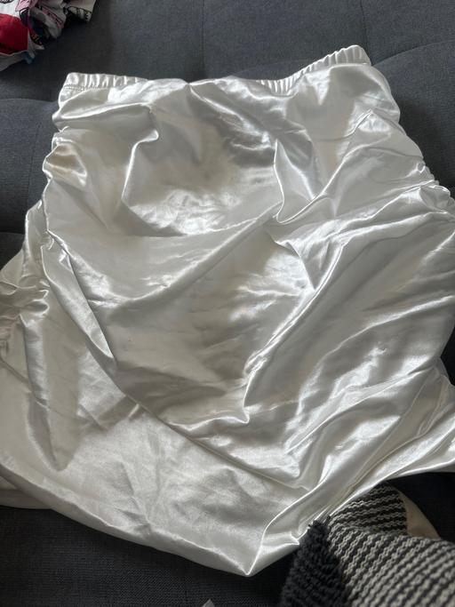 Buy & Sell - Photos for Skirt