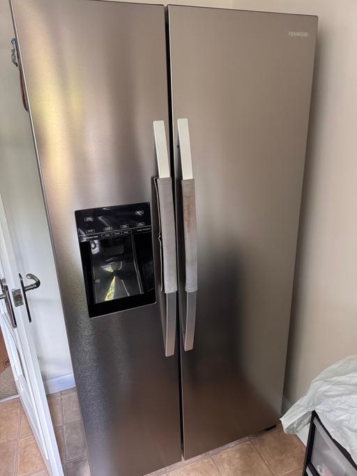 Buy & Sell Weston North Hertfordshire - Photos for Kenwood American Style Refridgerator