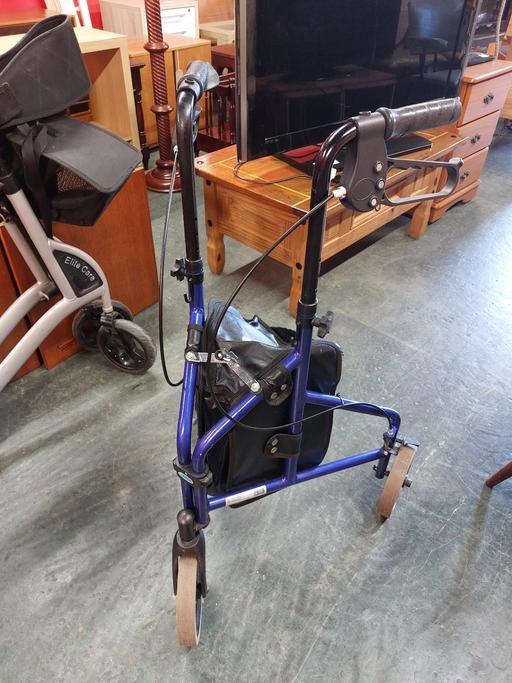 Buy & Sell Sheffield Sheffield - Photos for Eden 3 Wheel Stroller in Blue