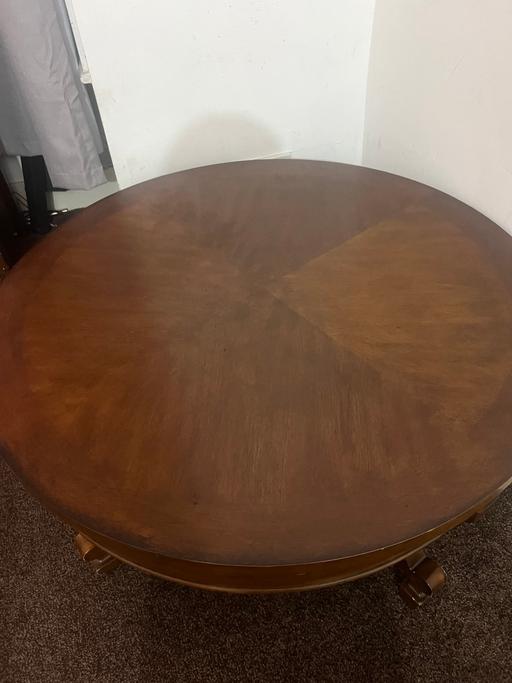 Buy & Sell Newham East London - Photos for Round wooden coffee table