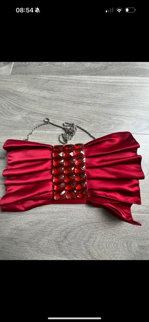 Buy & Sell Finningley Doncaster - Photos for New look red satin handbag