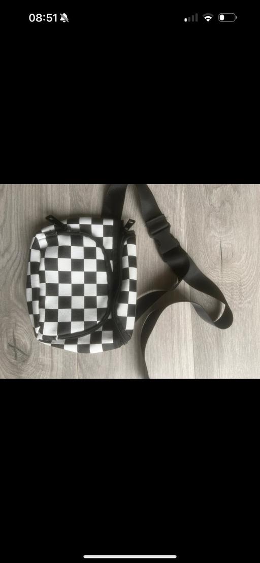 Buy & Sell Finningley Doncaster - Photos for Pretty little thing checkered bum bag