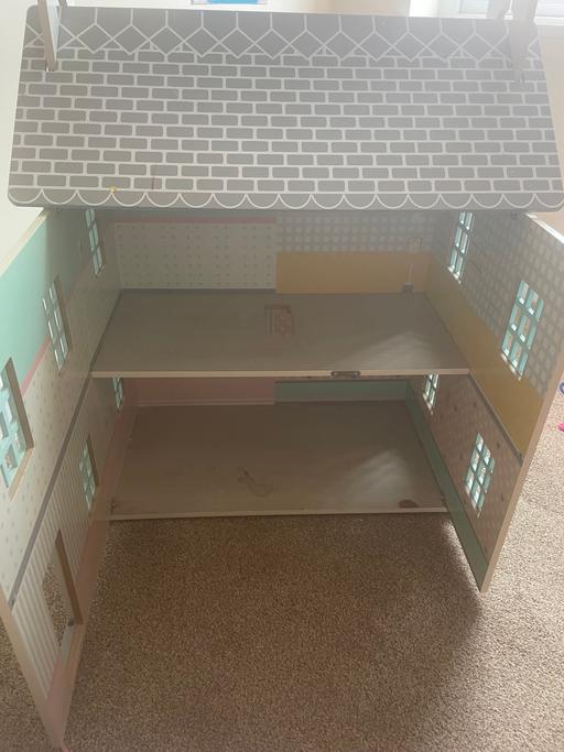 Buy & Sell Leigh Sports Village Wigan - Photos for Wooden dolls house