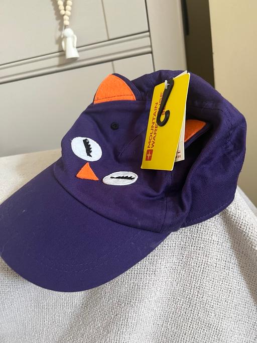Buy & Sell Hetton-Le-Hole Sunderland - Photos for Girls Cap From Mountain Warehouse ( New )