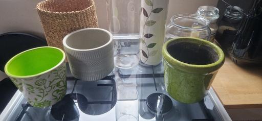 Buy & Sell Cofton Hackett Bromsgrove - Photos for Bundle of Plant Pot/vases