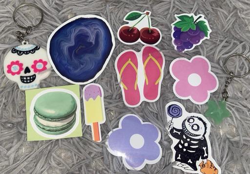 courses Stow Heath Wolverhampton - Photos for Stickers & keychains