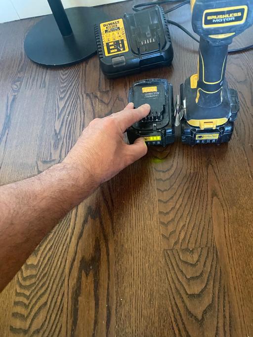 Buy & Sell West Norwood South East London - Photos for Dewalt CFC882 M2 18v brushless 3 speed impact