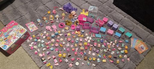 Buy & Sell Clayton West Kirklees - Photos for Large Shopkins Bundle