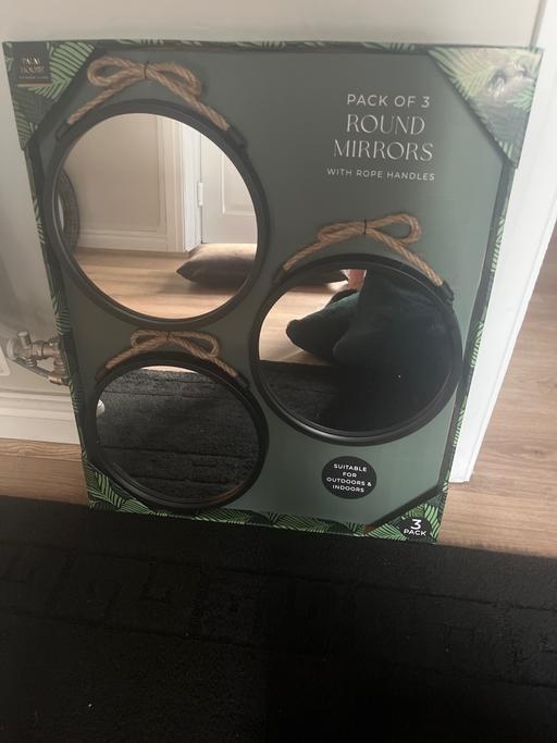 Buy & Sell Conisbrough Doncaster - Photos for New 3 black circular mirrors with rope