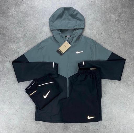 Buy & Sell Trinafour Perth and Kinross - Photos for Grey Nike Miler Set