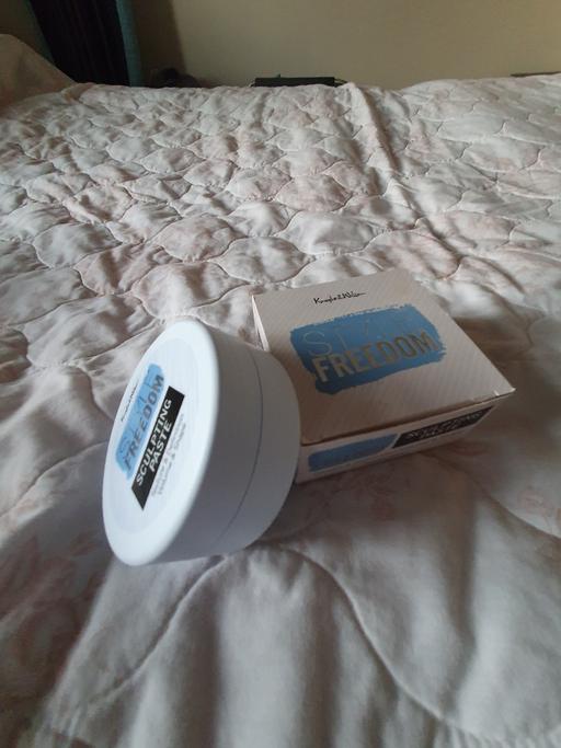Buy & Sell Bradmore Wolverhampton - Photos for NEW Hair sculpting paste RRP £6