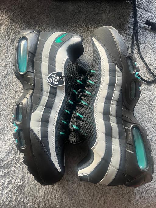 Buy & Sell Hall Green Birmingham - Photos for Nike airmax 95’ TT size 11