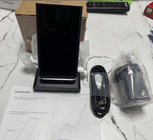 Buy & Sell Wilford Nottingham - Photos for [New] Wireless charging phone stand