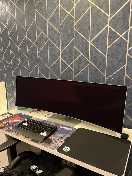 Buy & Sell Bromley East London - Photos for Samsung G93SC Odyssey OLED 240hz