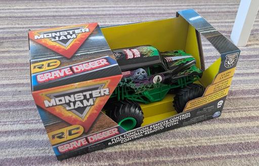 Buy & Sell Stevenage Town Centre Stevenage - Photos for Monster Jam Grave Digger RC