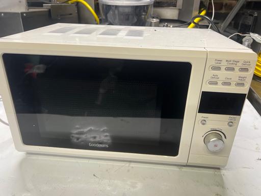 Buy & Sell Lamorbey South East London - Photos for Goodmans White Microwave