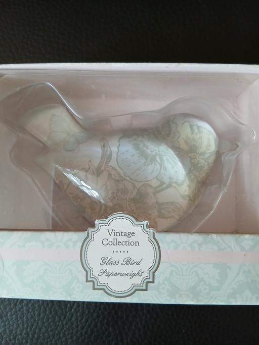 Buy & Sell Hatherton South Staffordshire - Photos for bird paper weight new