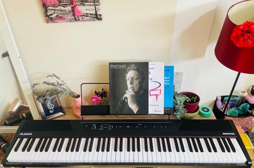 Buy & Sell Catford South East London - Photos for Piano Keyboard