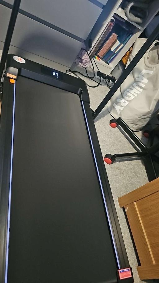 Buy & Sell Moseley Village Wolverhampton - Photos for New Treadmill