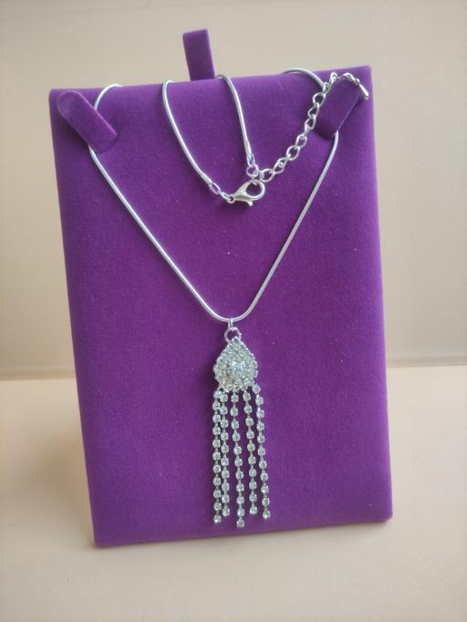 Buy & Sell Grafton Street Industrial Estate West Northamptonshire - Photos for Beautiful necklace chain