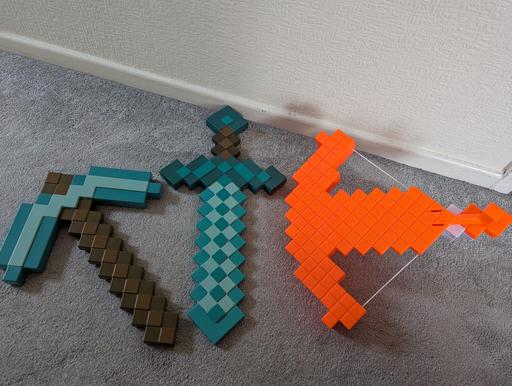 Buy & Sell Sheldon Birmingham - Photos for MINECRAFT SWORD, PICKAXE AND CROSSBOW